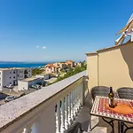 Besonderes Studio-apartment Nur 800 Meter Zum Mit Meerblick, Parkplatz, Grill *