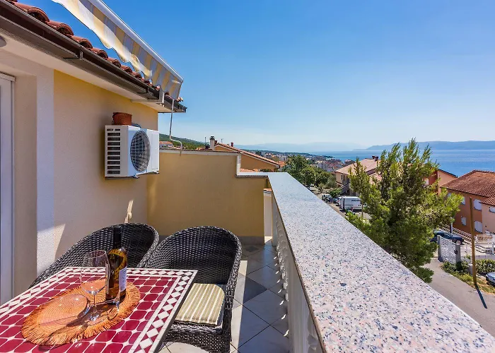 Besonderes Studio-apartment Nur 800 Meter Zum Mit Meerblick, Parkplatz, Grill * Crikvenica