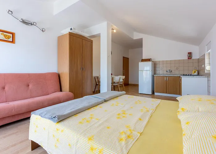 Besonderes Studio-apartment Nur 800 Meter Zum Mit Meerblick, Parkplatz, Grill Appartement *