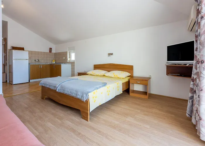 Besonderes Studio-apartment Nur 800 Meter Zum Mit Meerblick, Parkplatz, Grill Apartment *