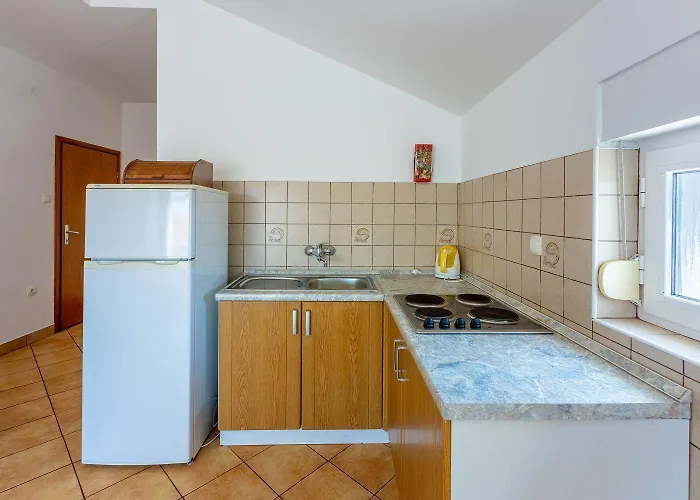 Besonderes Studio-apartment Nur 800 Meter Zum Mit Meerblick, Parkplatz, Grill Appartement *